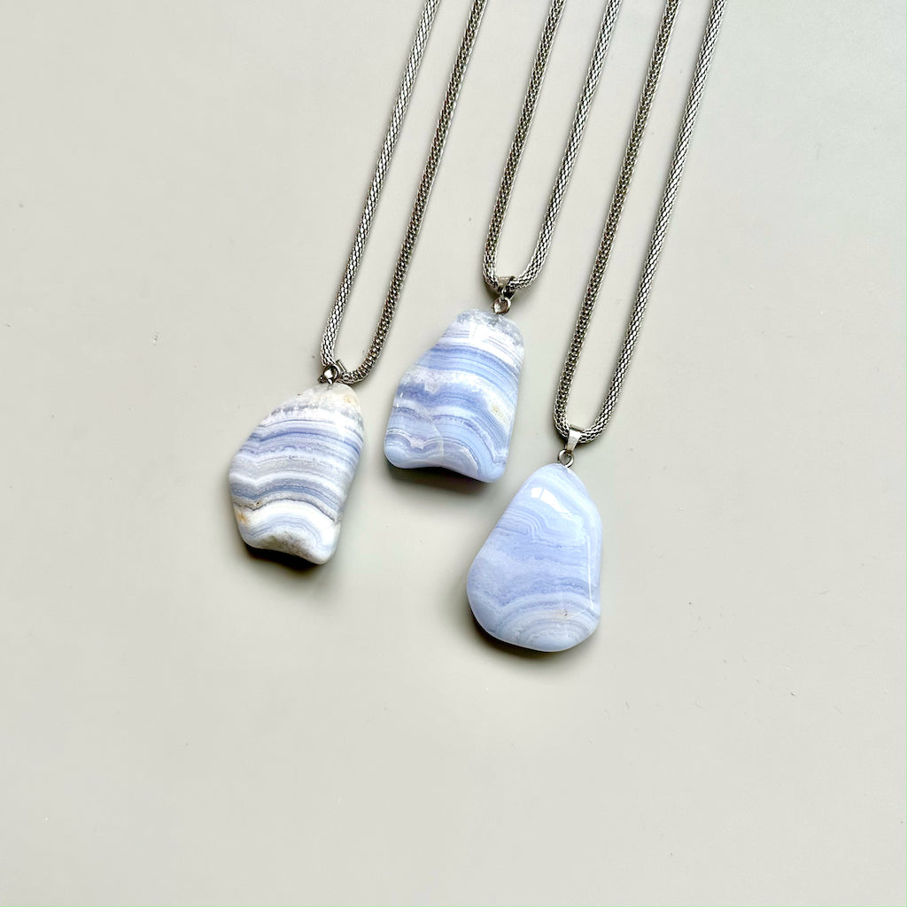 Gemstone collier Chalcedoon