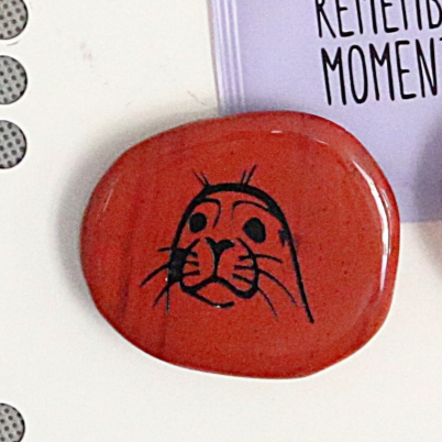 Magneet Zeehondenkop jaspis rood