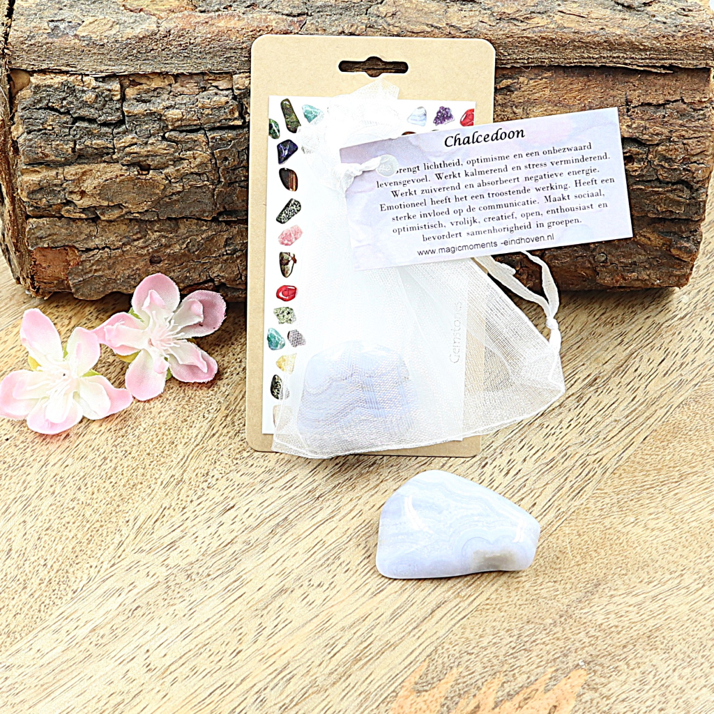 Buideltje Chalcedoon trommelsteen