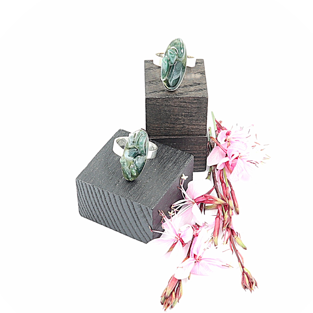 Zilveren ring met Mosagaat