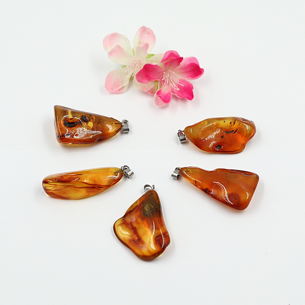 Gemstone collier Barnsteen