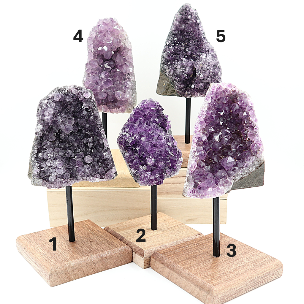 Amethist op standaard