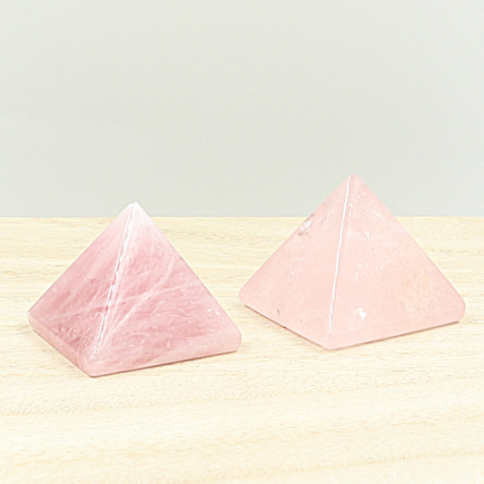 Piramide Rozenkwarts